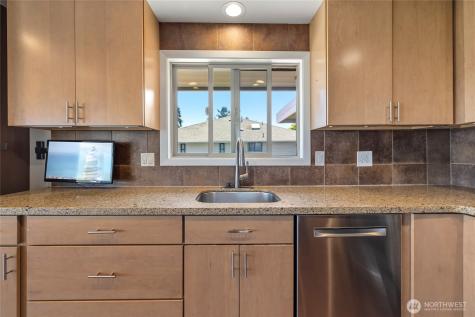12103 Hilynn Drive Burlington WA 98233