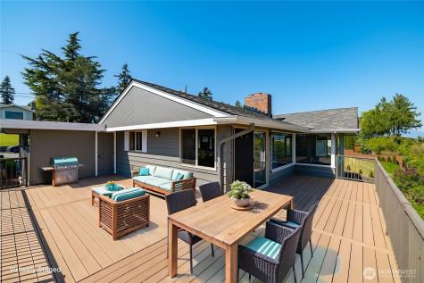 12103 Hilynn Drive Burlington WA 98233