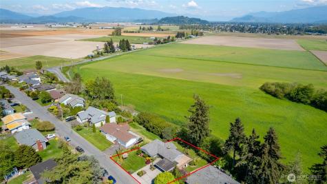 12103 Hilynn Drive Burlington WA 98233