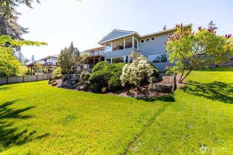 12103 Hilynn Drive Burlington WA 98233