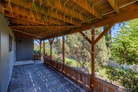 12103 Hilynn Drive Burlington WA 98233