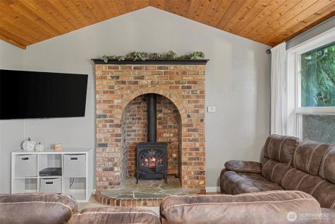 4312 Kiowa Drive Mount Vernon WA 98273