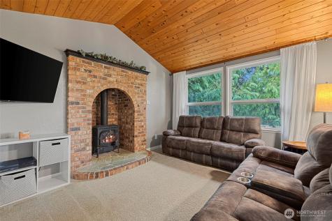 4312 Kiowa Drive Mount Vernon WA 98273