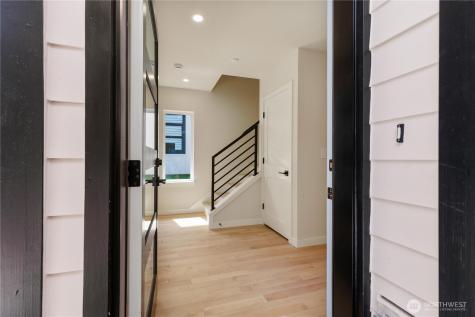 12642 NE 80th Street Kirkland WA 98033