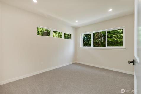 12642 NE 80th Street Kirkland WA 98033