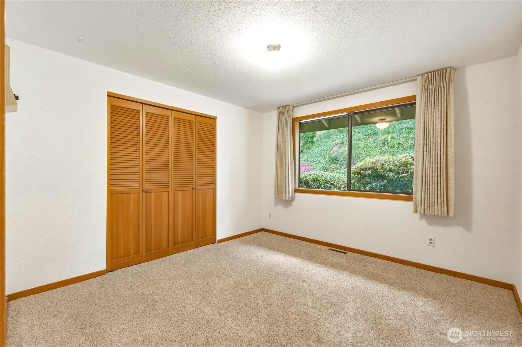 40215 278th Avenue SE Enumclaw WA 98022