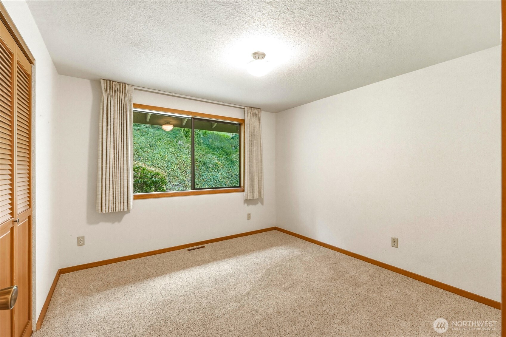 40215 278th Avenue SE Enumclaw WA 98022