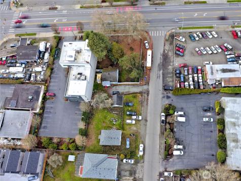 13502 Ambaum Boulevard SW Burien WA 98146