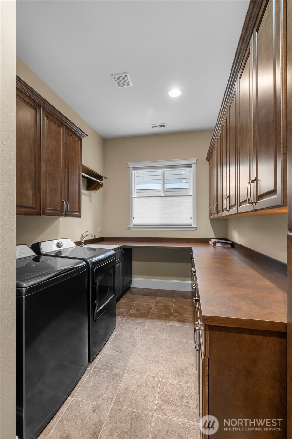 4826 Meriwood Drive NE Olympia WA 98516