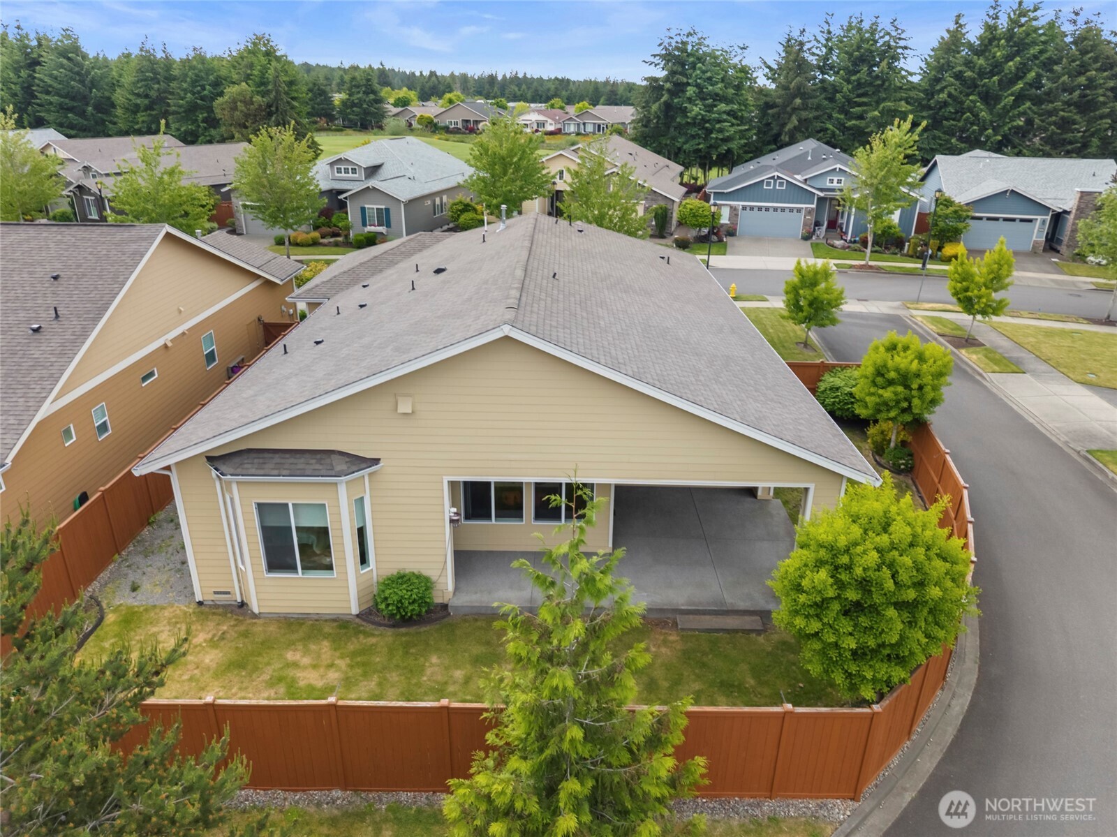 4826 Meriwood Drive NE Olympia WA 98516