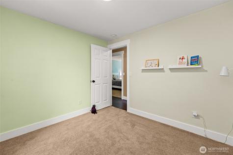 22706 NE 12th Place Sammamish WA 98074