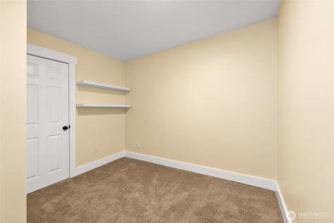 22706 NE 12th Place Sammamish WA 98074