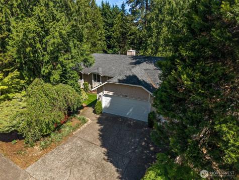 22706 NE 12th Place Sammamish WA 98074