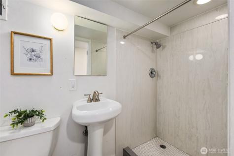340 NE 53rd Street Seattle WA 98105
