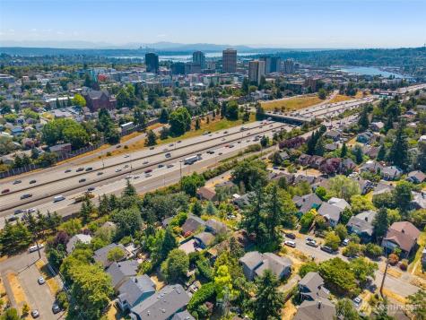 340 NE 53rd Street Seattle WA 98105