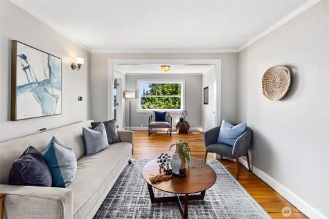 340 NE 53rd Street Seattle WA 98105