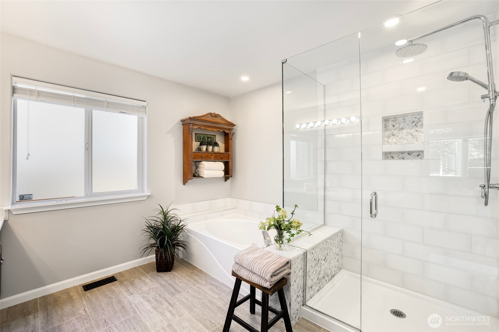 20419 SE 261st Place Covington WA 98042