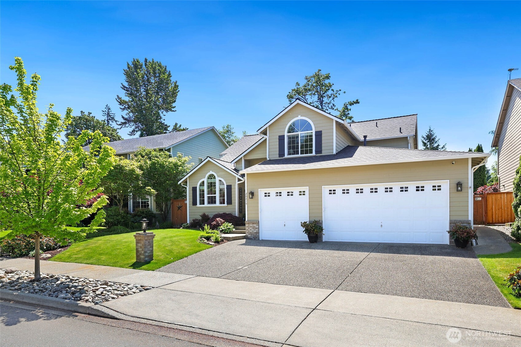 20419 SE 261st Place Covington WA 98042
