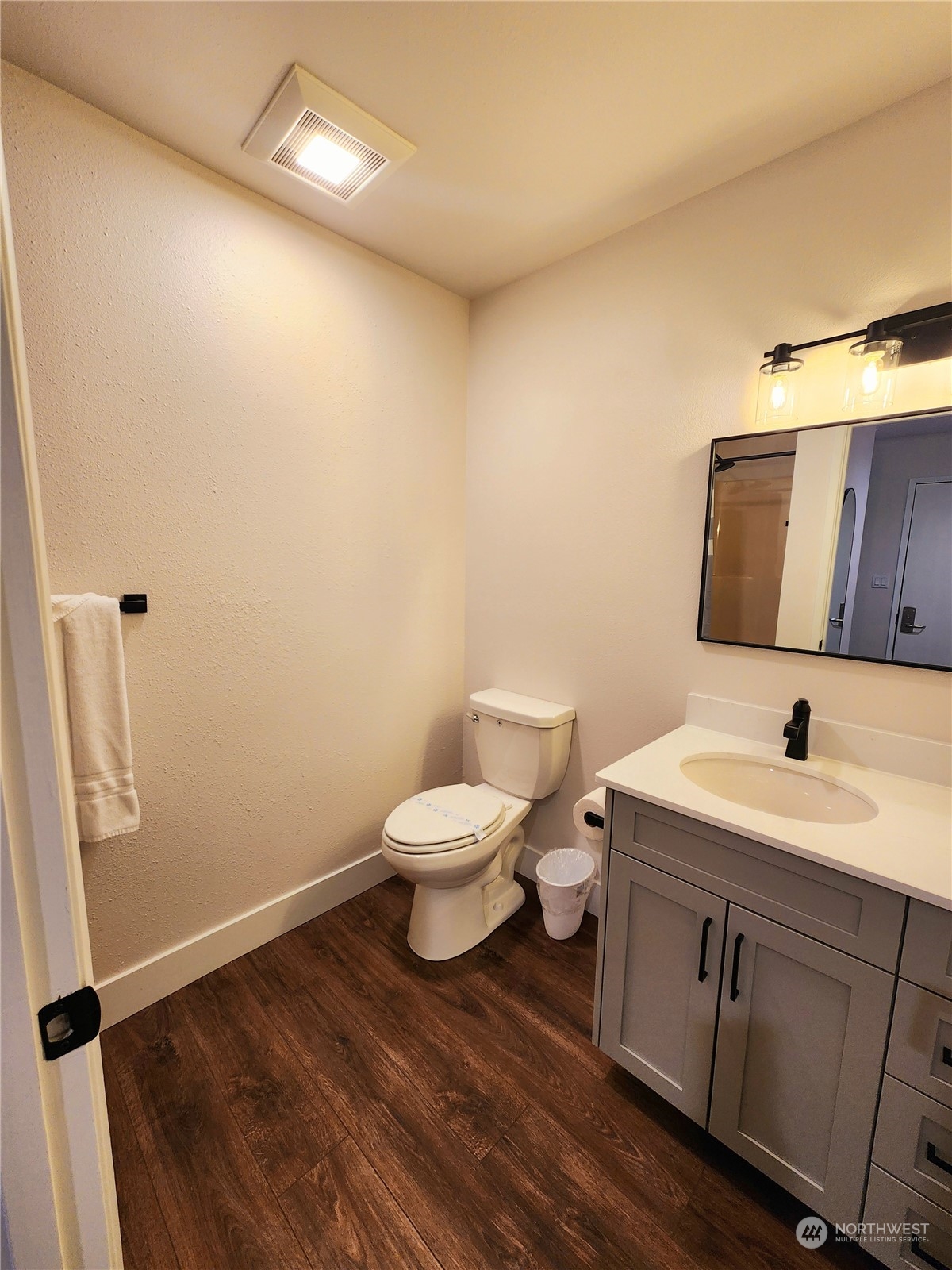 1 Lodge 615-d Manson WA 98831