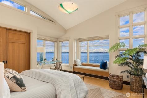4290 Rockaway Beach Road NE Bainbridge Island WA 98110