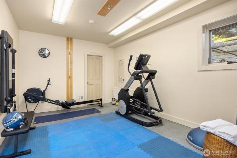 4290 Rockaway Beach Road NE Bainbridge Island WA 98110