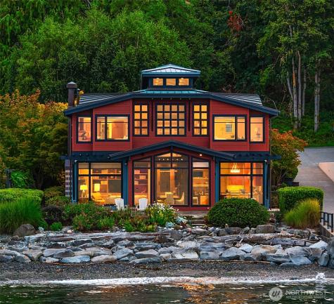 4290 Rockaway Beach Road NE Bainbridge Island WA 98110