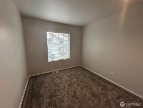 24528 SE 275th Street Maple Valley WA 98038