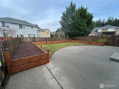 24528 SE 275th Street Maple Valley WA 98038