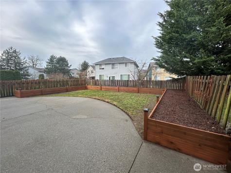24528 SE 275th Street Maple Valley WA 98038