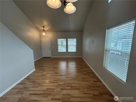 24528 SE 275th Street Maple Valley WA 98038