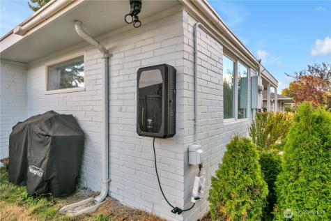 1508 121 Street S Tacoma WA 98444