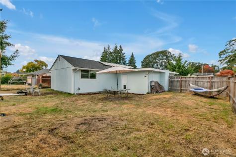 1508 121 Street S Tacoma WA 98444