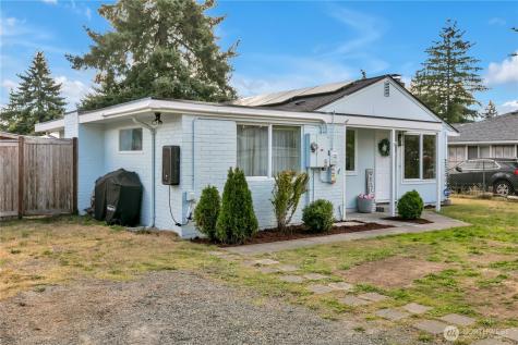 1508 121 Street S Tacoma WA 98444