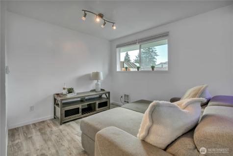 1508 121 Street S Tacoma WA 98444