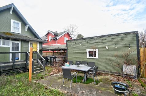 1017 S 48th Street Tacoma WA 98408