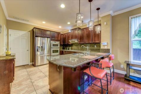 2462 172 Avenue NE Redmond WA 98052