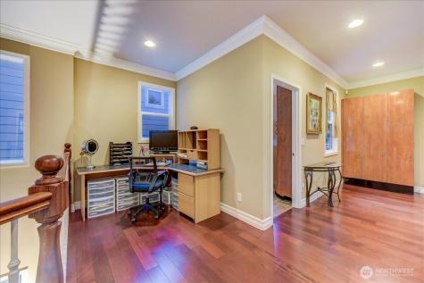 2462 172 Avenue NE Redmond WA 98052