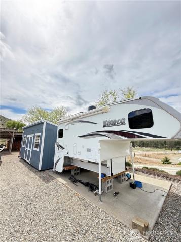 92 Crumbacher Road Tonasket WA 98855