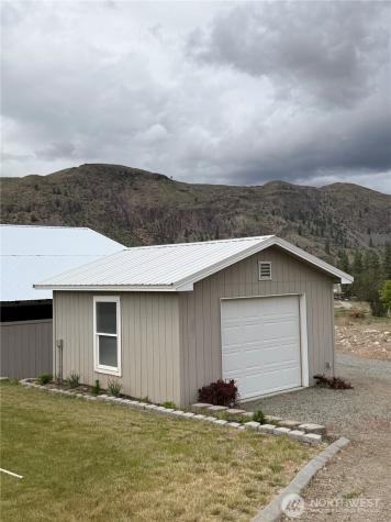 92 Crumbacher Road Tonasket WA 98855