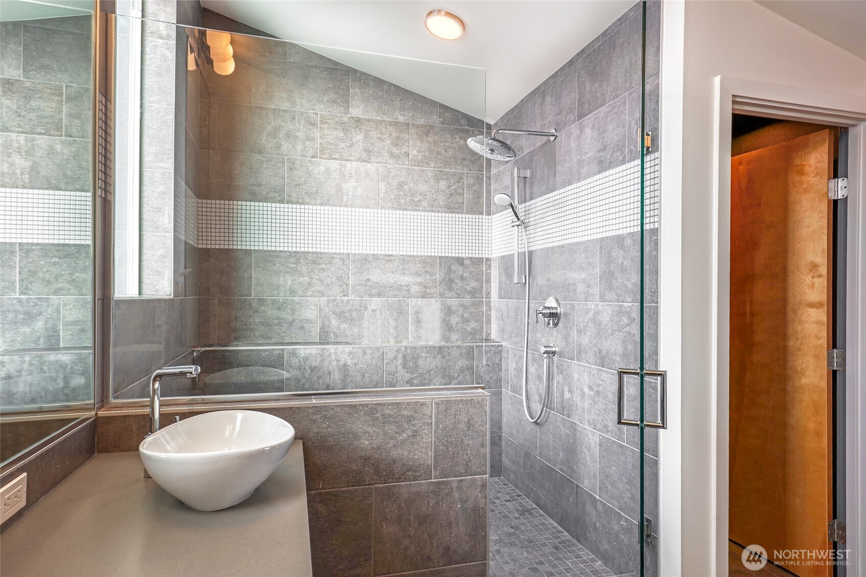 3220 Franklin Avenue E Seattle WA 98102