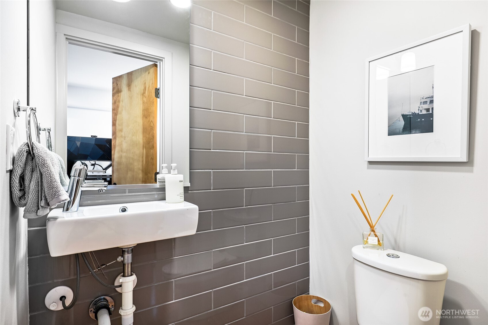 3220 Franklin Avenue E Seattle WA 98102