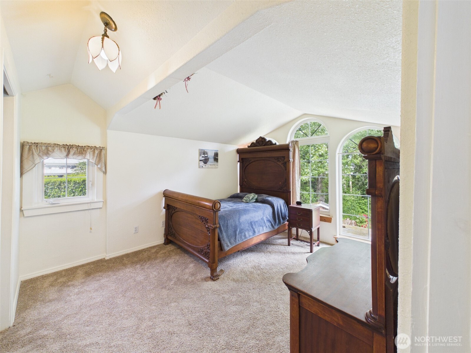 801 9th Avenue NW Puyallup WA 98371