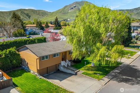 1517 4th Street Wenatchee WA 98801