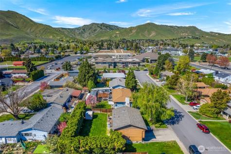 1517 4th Street Wenatchee WA 98801