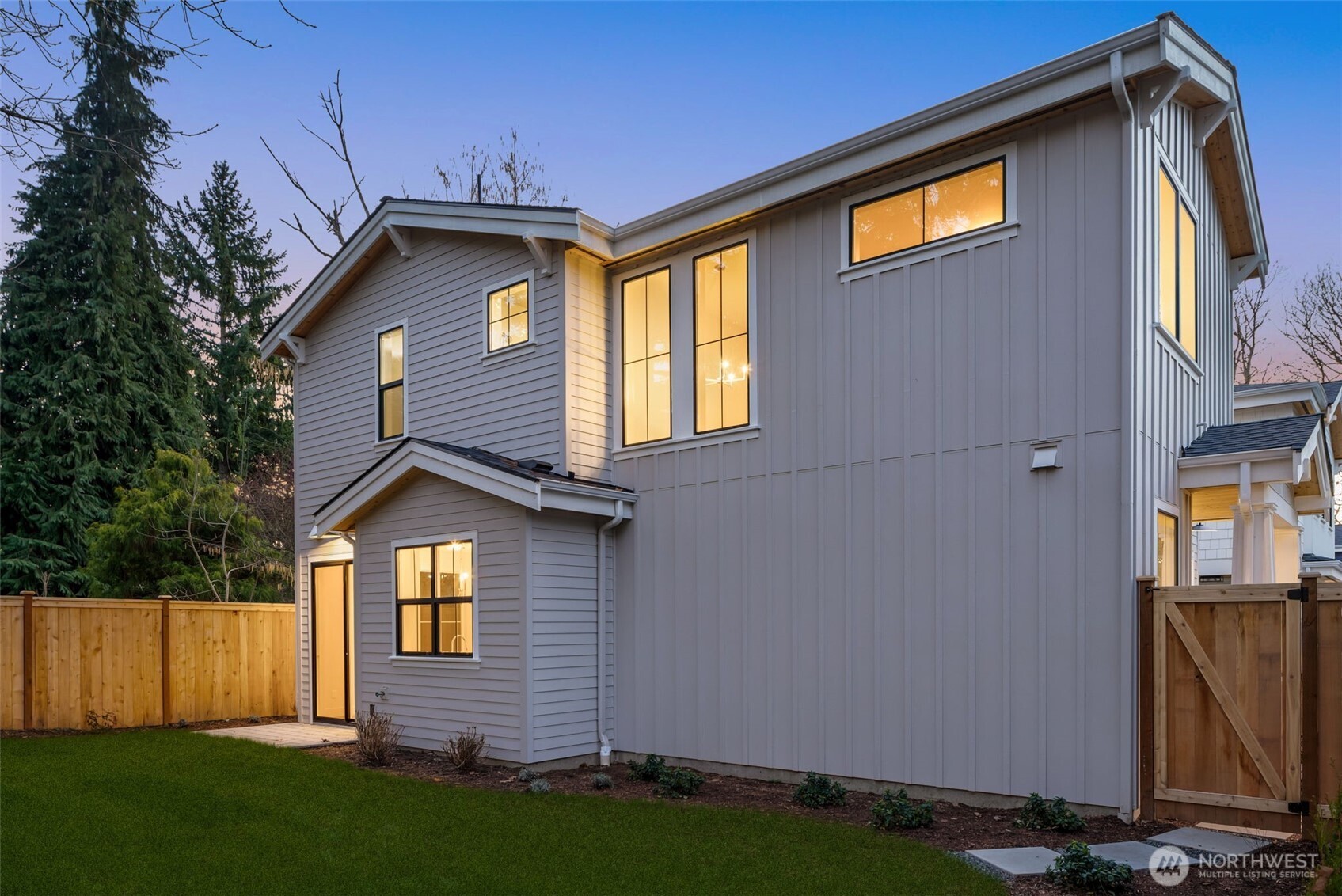 10618 NE 54th Lane Kirkland WA 98033