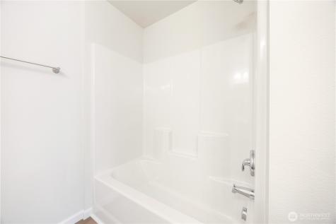 358 Ives Street Pateros WA 98846