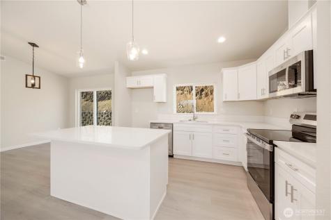 358 Ives Street Pateros WA 98846