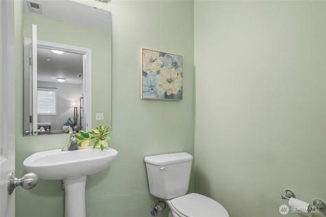 3081 O'brien Street Dupont WA 98327