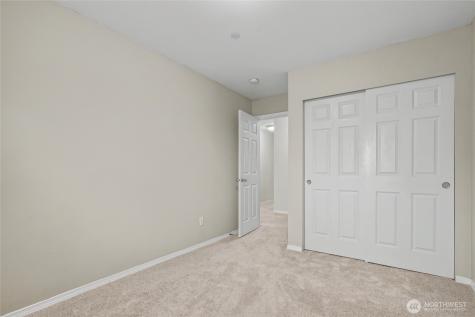 3081 O'brien Street Dupont WA 98327