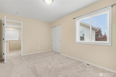 3081 O'brien Street Dupont WA 98327